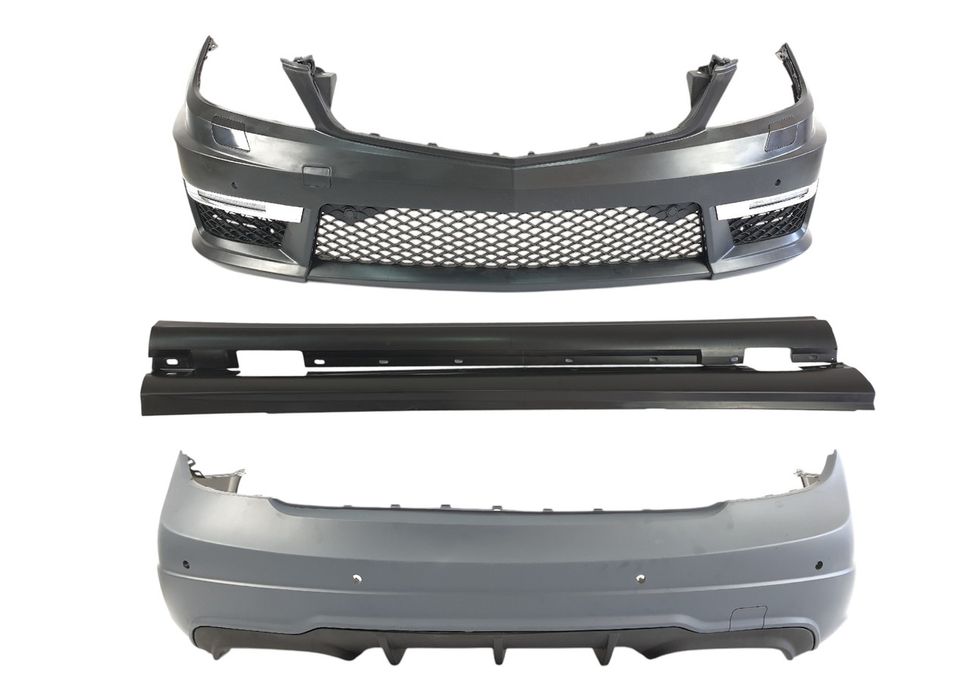 Комплект обвісів стиль C63 AMG Mercedes-Benz C-Class W204 2007-2014