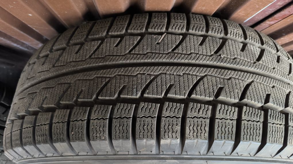 Koła felgi opony zimowe komplet 235/65 R16 C transit sprinter