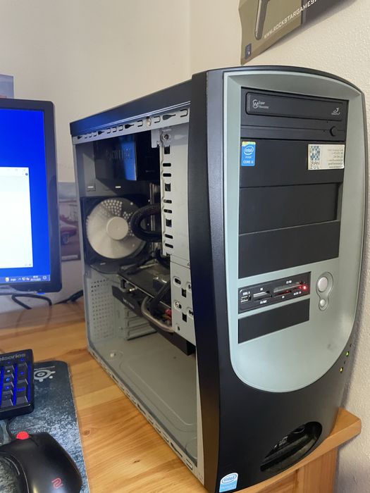 Computador i5 + Monitor 24”