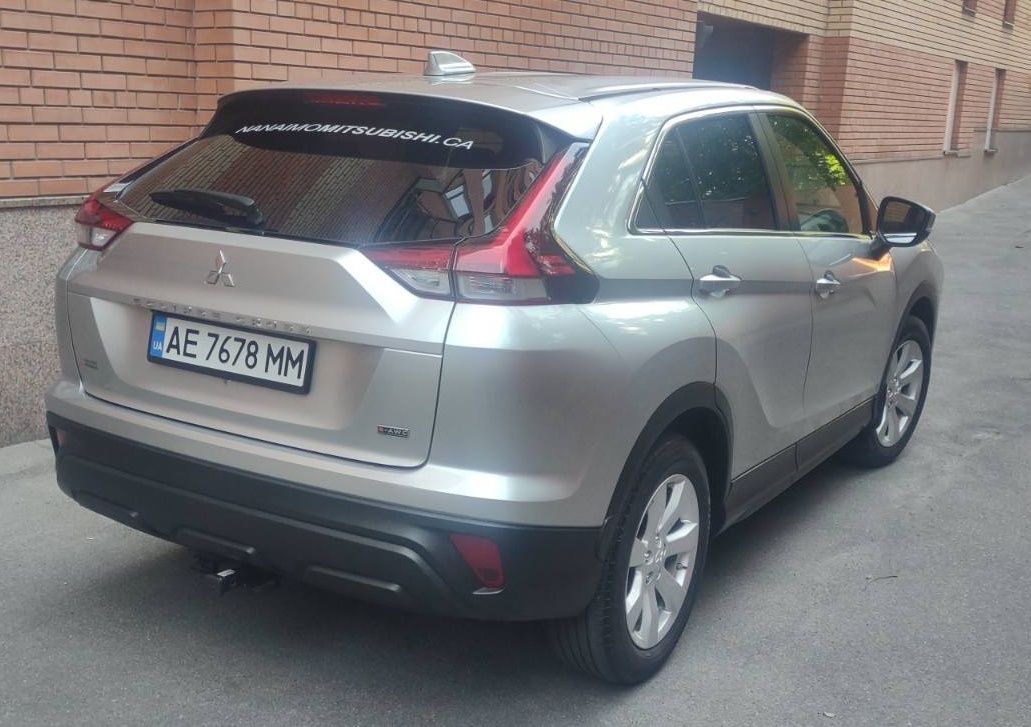 Продам . Митсубиси, эклипс, крос. Mitsubishi ,eclipse, cross