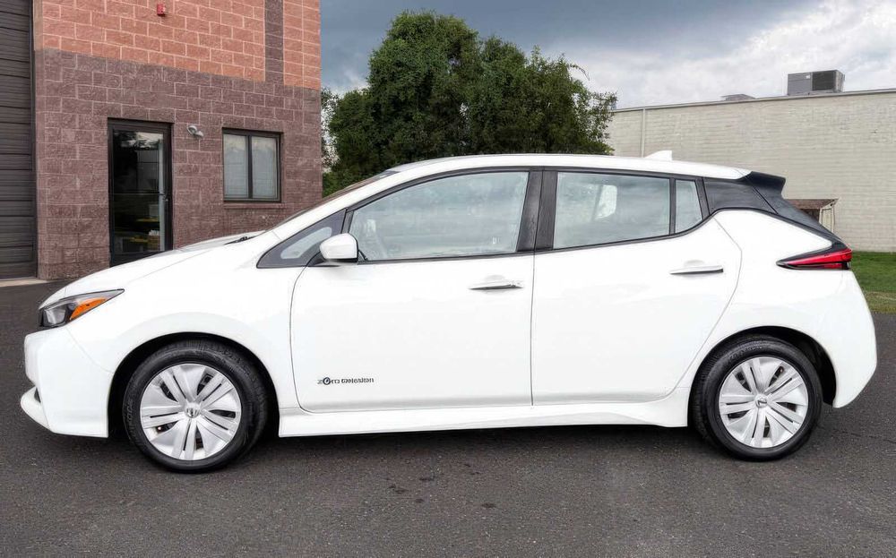 Nissan LEAF S      2018