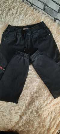 Продам джинси чорні