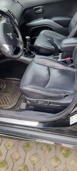 Mitsubishi outlander 2 ful opcia