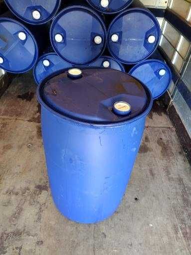 Sprzedaż-Beczek plastikowych po spozywce-60 litrow -cena-50zl za szt.