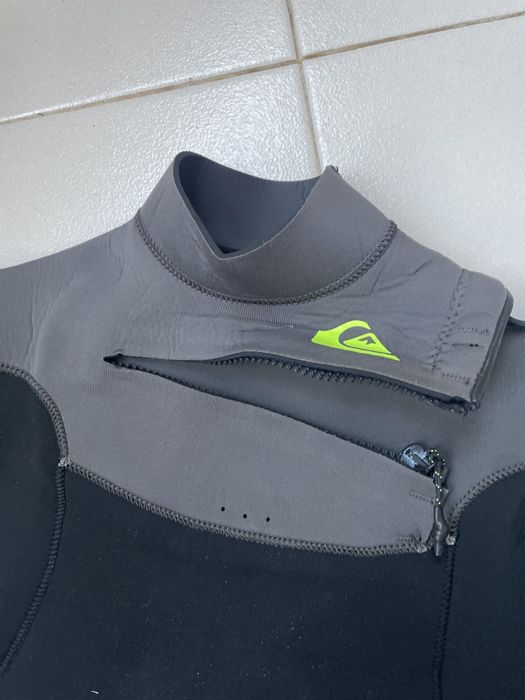 Quicksilver 4x3 tamanho 10