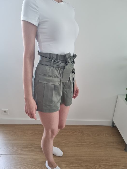 Spodenki ZARA rozm. XS