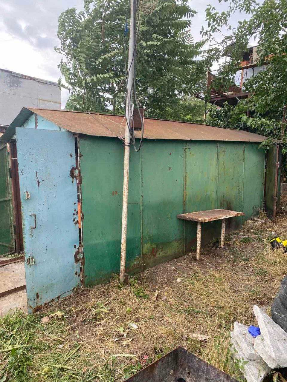 Продается лодочный гараж в кооперативе "Чайка"