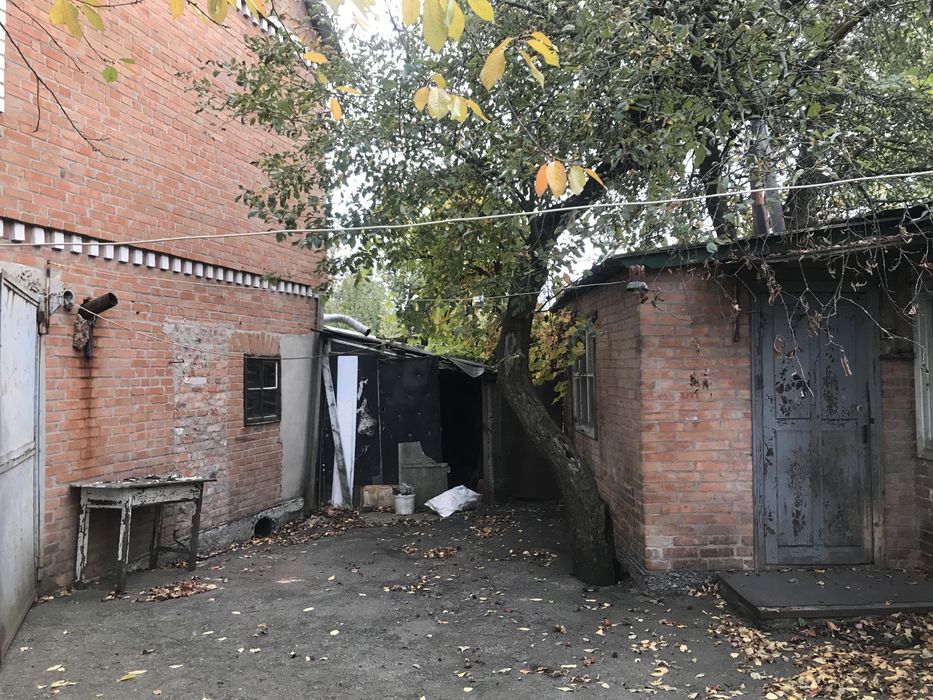 Продаж будинку на Вороніна, 10соток землі