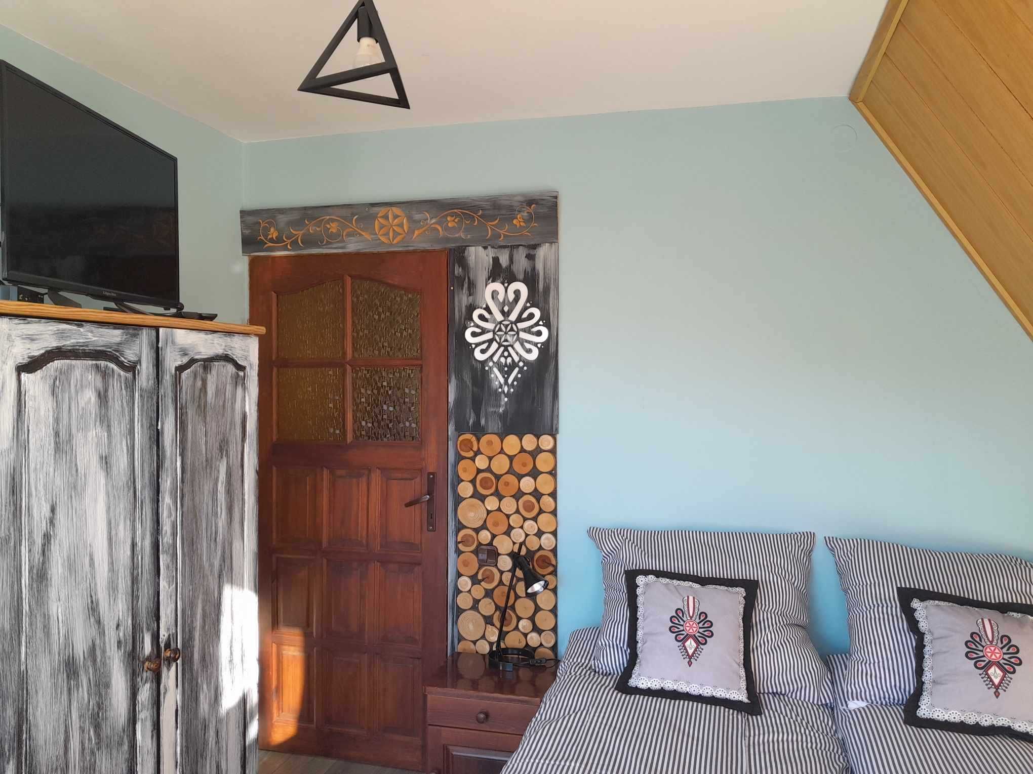 Noclegi Zakopane. Apartamenty  ZAKĄTEK POD GIEWONTEM z widokiem na gór