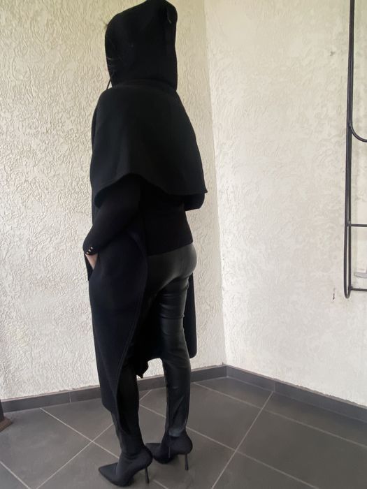 Продам теплу накидку-пальто Zara