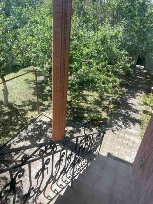 Продаж 7-кімнатного будинку, вул. Зарічна, 7, м. Березань