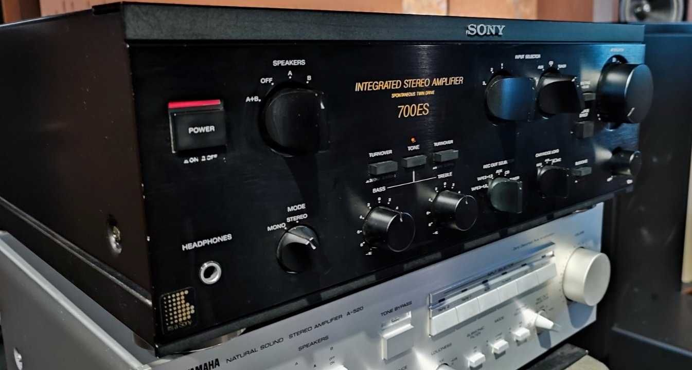 Sony TA-F700ES підсилювач інтегрований + Wi-Fi streamer