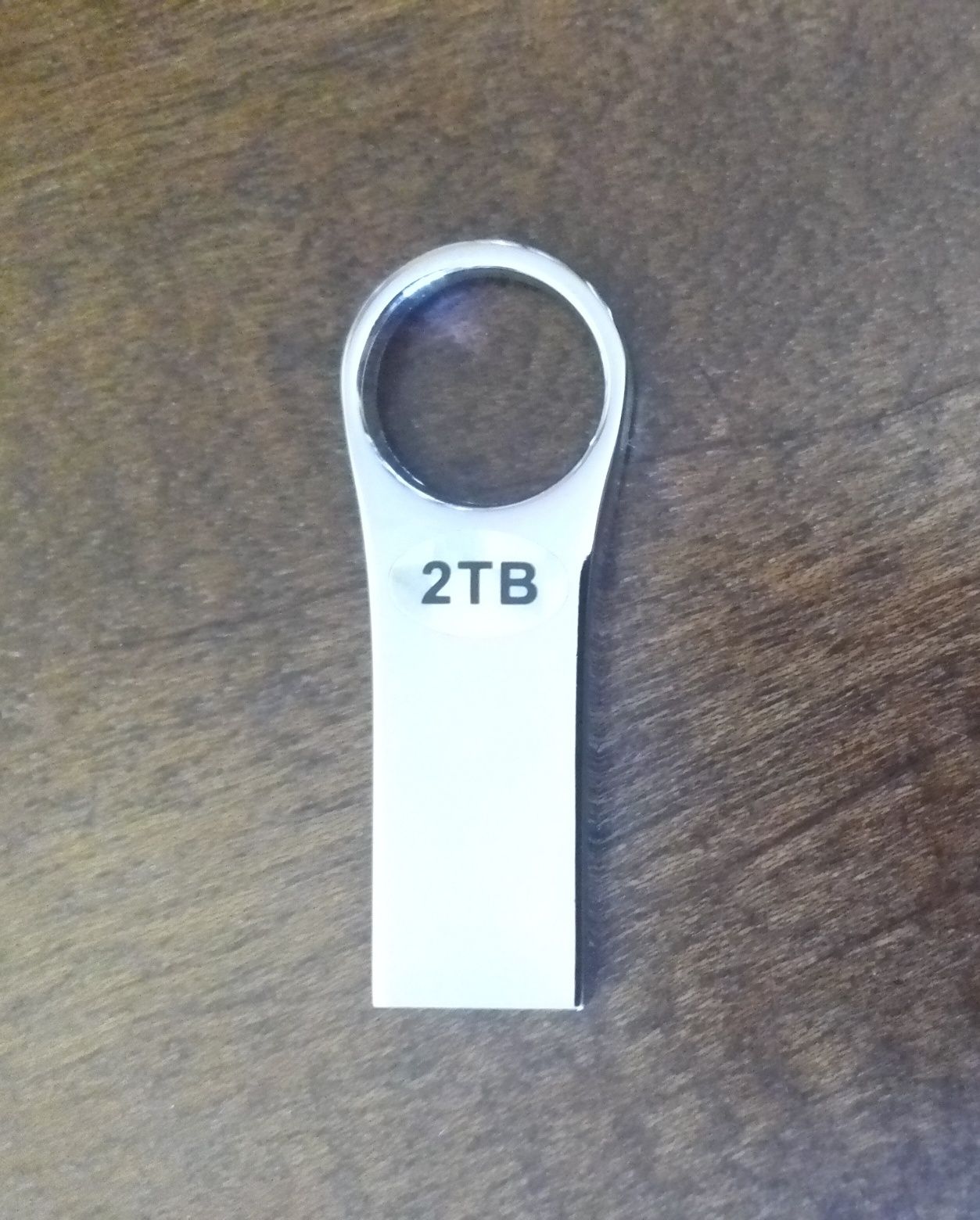 USB Флэшка на 2 TB