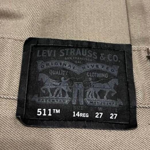 Джинси Levis