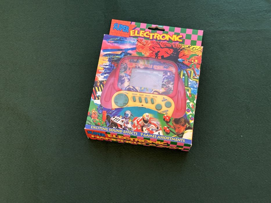 Consola Retro Electronic Handheld Game