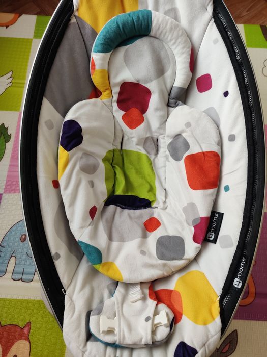 4 MOMS MAMARoo Заколисуючий центр для малюків