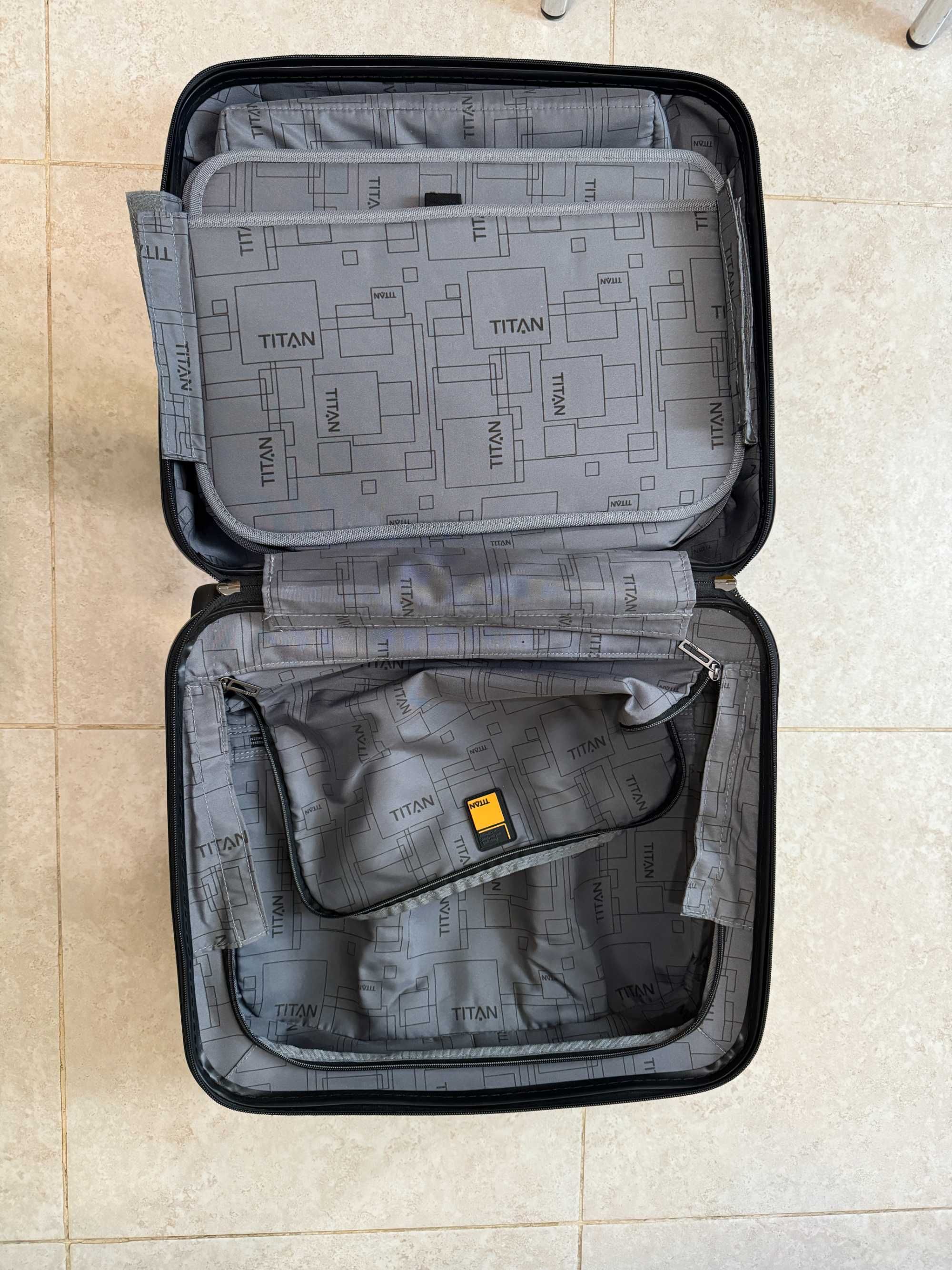 Бізнес валіза Titan Xenon 36L Ti809601-01