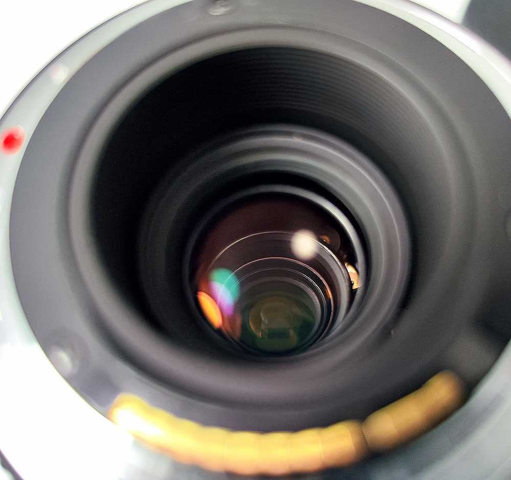 Obiektyw szerokokątny Sigma 12-24mm 1:4.5-5.6 II DG HSM do Canon EF