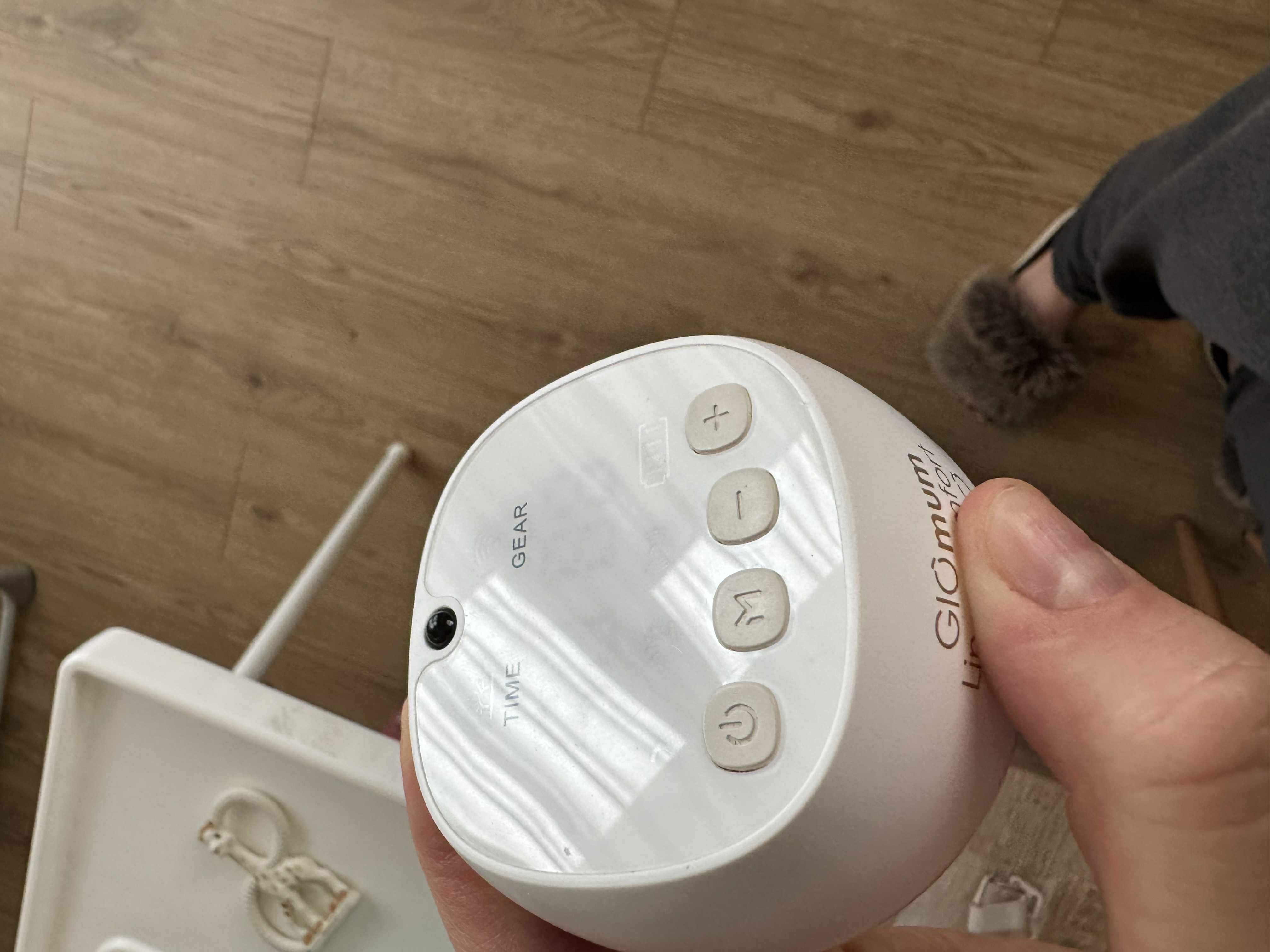 Laktator innoGIO GIOmum Line Comfort 357 + torebki na pokarm bocioland