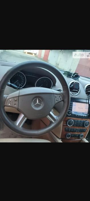 Продам Mercedes Benz GL 320D