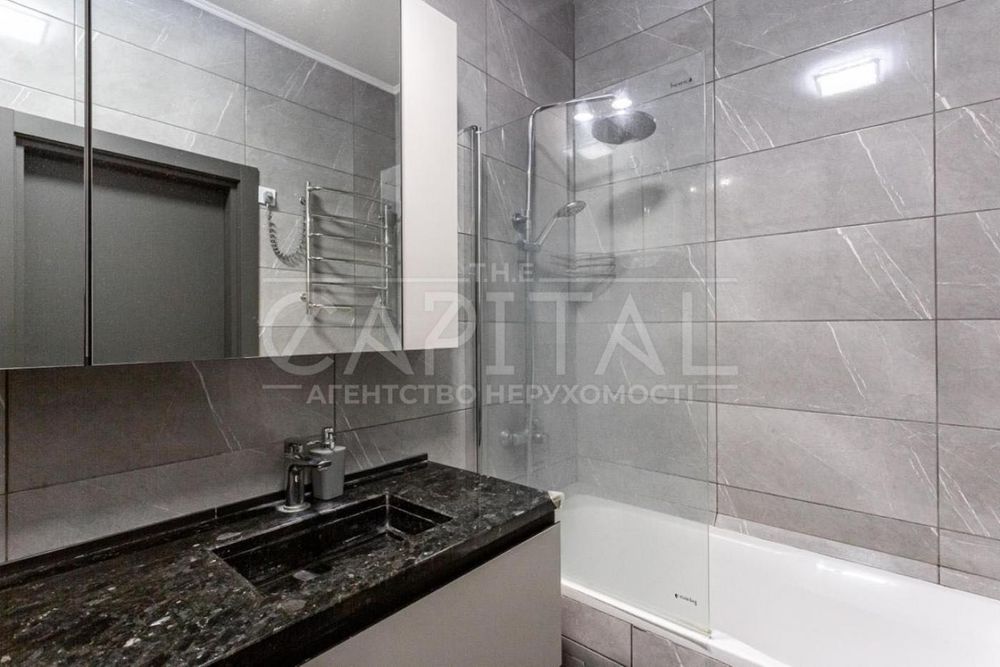 Продажа / Квартира / Центр  Мирна 2/1