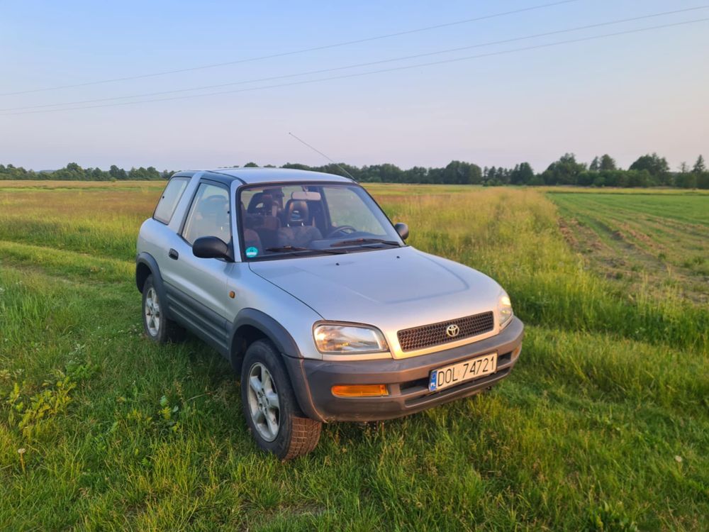 Sprzedam Toyota RAV4