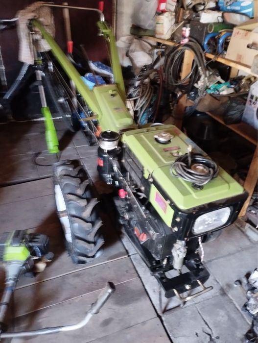 Продам мотоблок новий Форте в плівці задіяний не був ………………………………………..