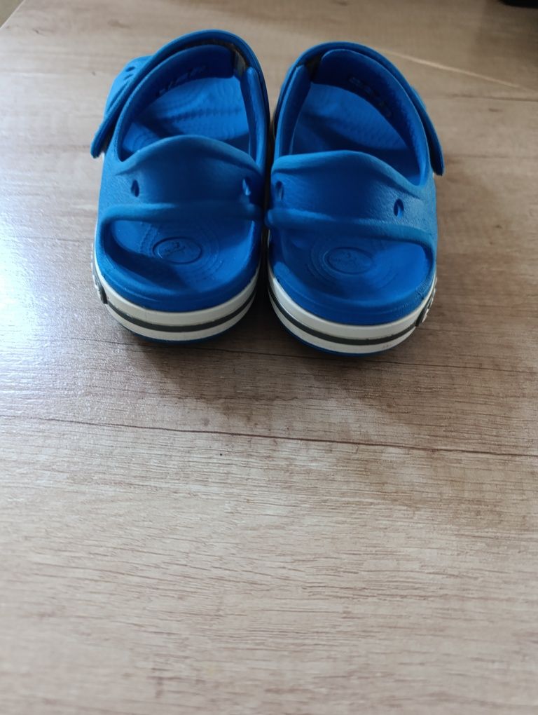 Crocs сандалі C13