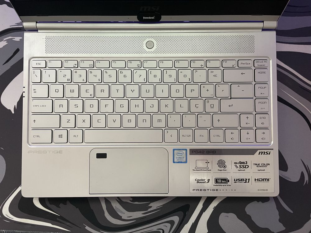 Portátil MSI PS42 8RB