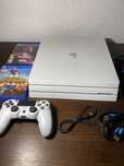 Sprzedam konsole ps4 pro