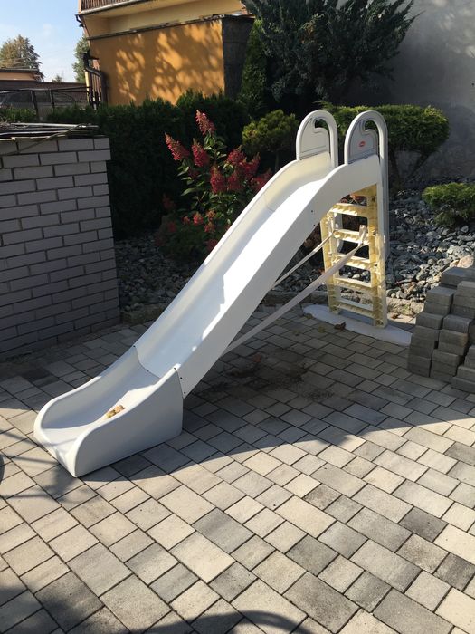 Ślizgawka do zabawy i basenu