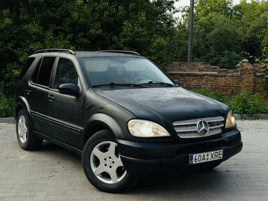 Продам Mercedes-ML в хорошем состоянии на боевом ходу Срочно !