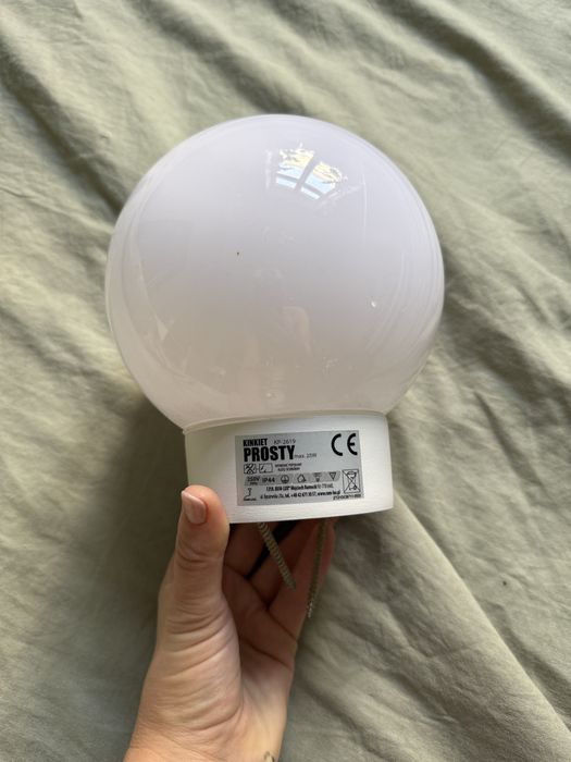 Klosz lampa alla PRL okrągły biały plastikowy z mocowaniem