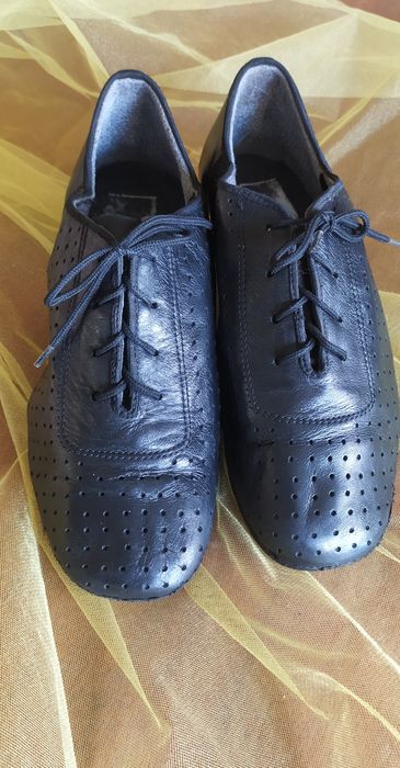 Танцювальні тренувальні мешти