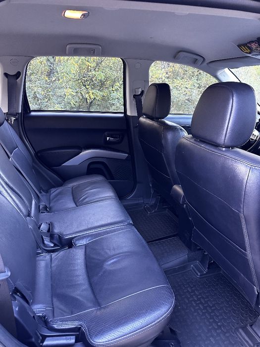 Продам Peugeot 4007