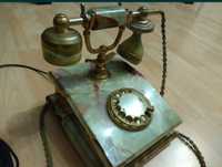 Telefon stacjonarny z marmuru kolekcjonerski