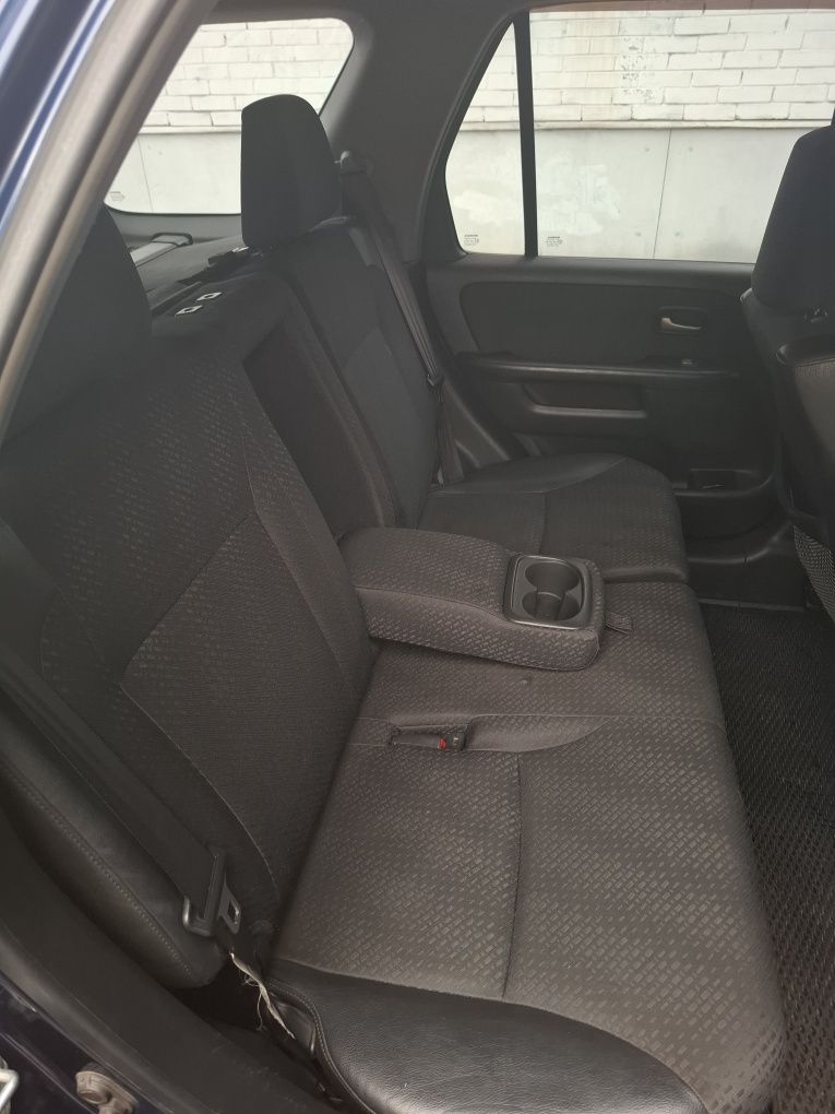 Продам Honda CR-V