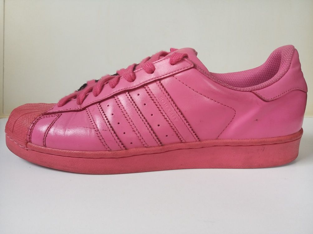 45р Adidas Superstar Pharrell Williams  кросівки рожеві