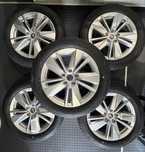 Колеса Диски 17 Skoda Karoq 2024 Goodyear 215 55 Kodiak Superb Octavia