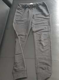 Mayoral 152 cm spodnie dresowe
