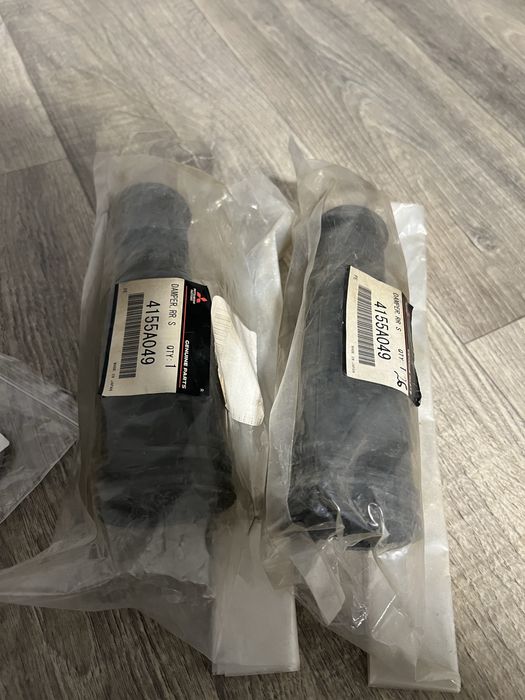 Опоры амартизаторов Lancer X