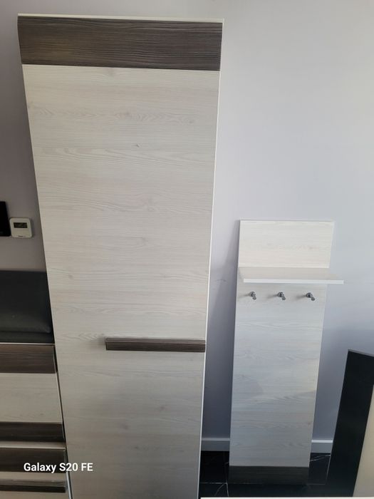 Komplet mebli do przedpokoju