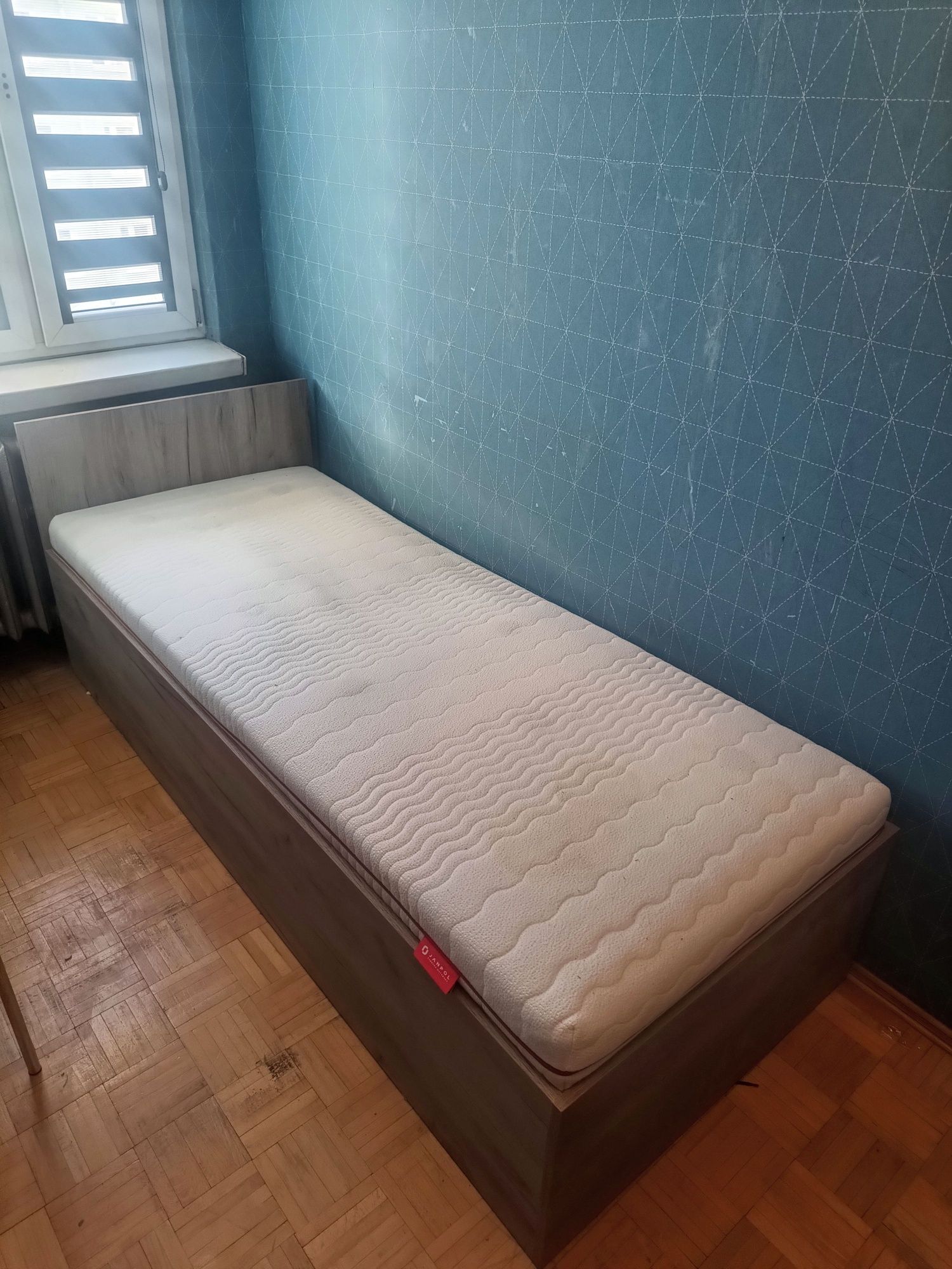 Łóżko z materacem Janpol Wenus 80/200