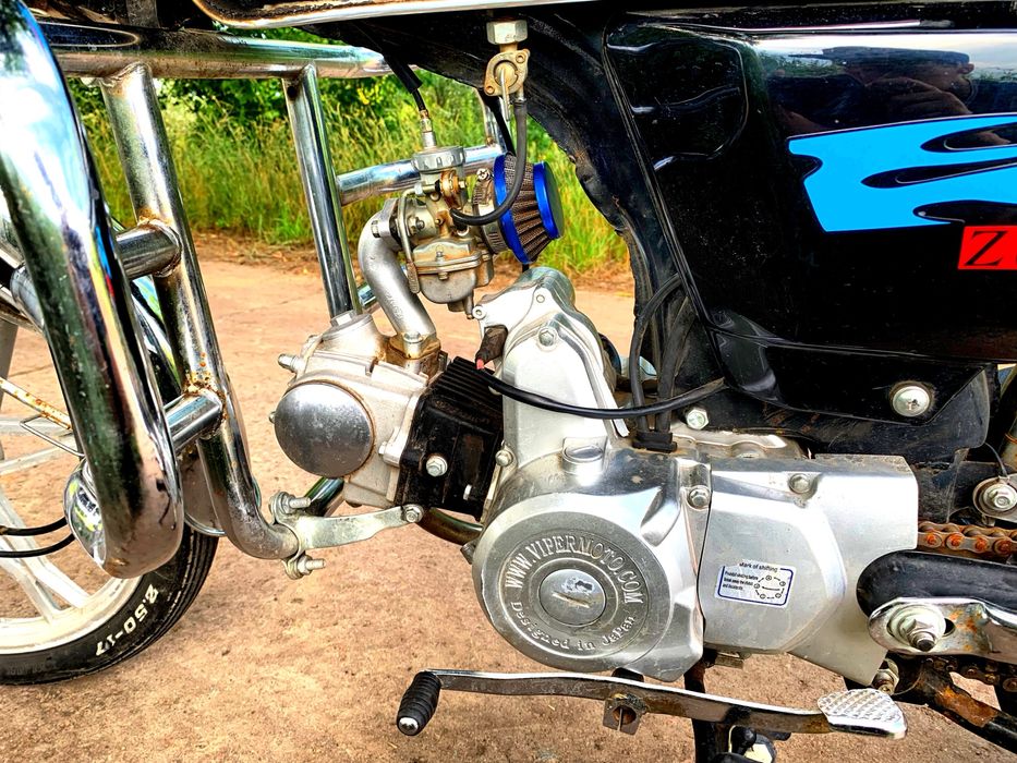 Подам альфа zx50f в гарному стані