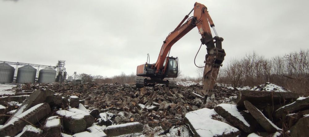 Аренда, услуги экскаватора, гидромолота, гидроножниц. Демонтаж зданий.