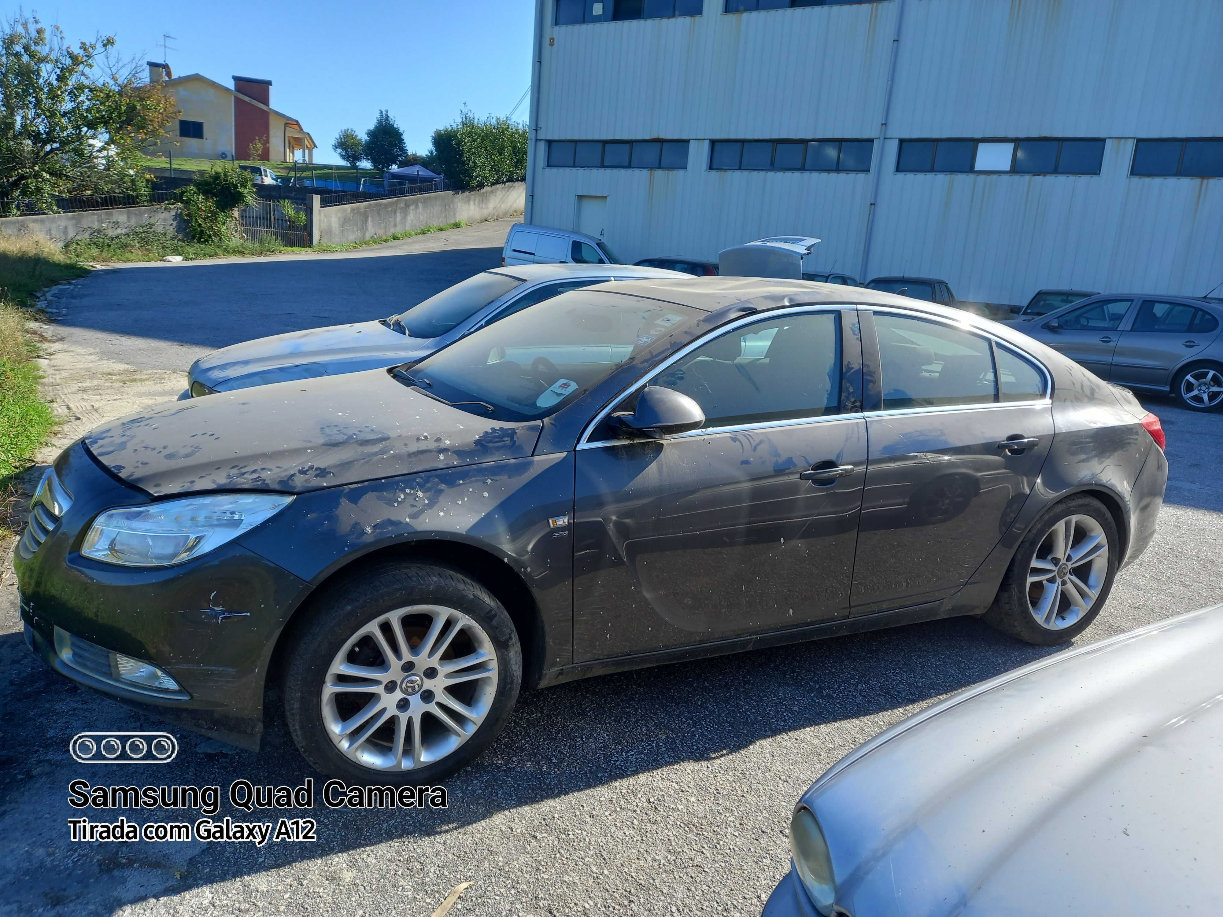 Opel Insignia Só Para Peças Frente Completa