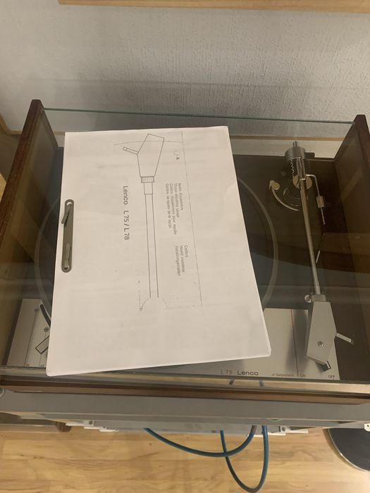 Аудіофільский легендарний програвач вінілу Lenco L 75