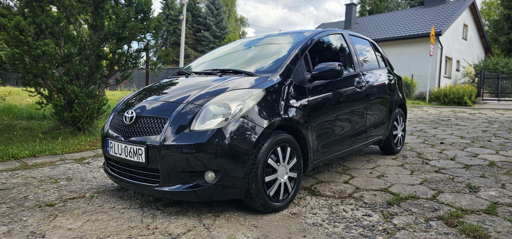 Ładna toyotka yaris 1.4 d4d tylko 4L on na 100km! Do jazdy! Okazja!