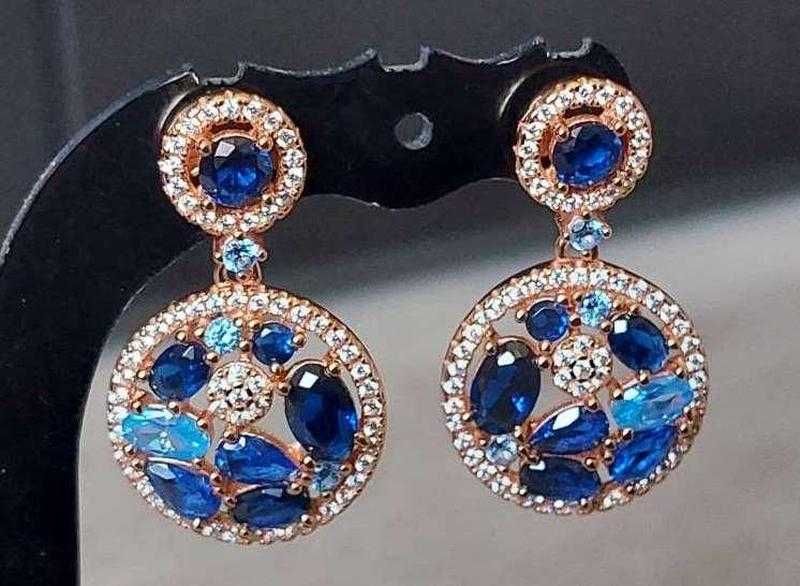 Серебряные серьги с камнями