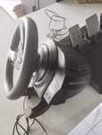 Volante thrustmaster